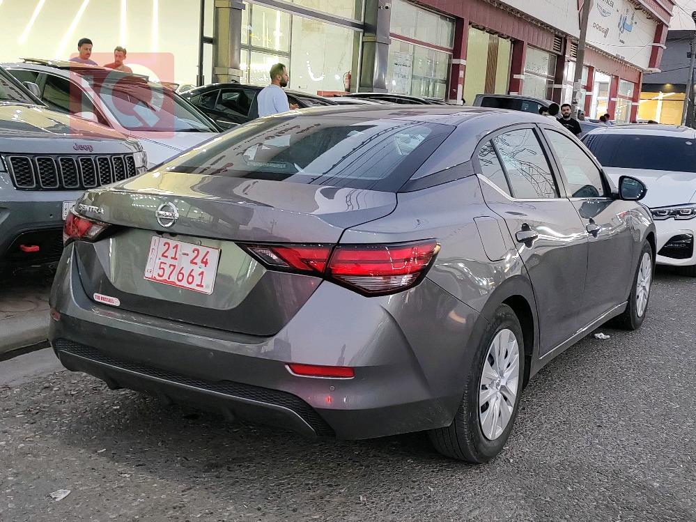Nissan Sentra